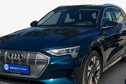 Audi e-tron 138.382 km 22.890 &euro; Reutlingen 72762