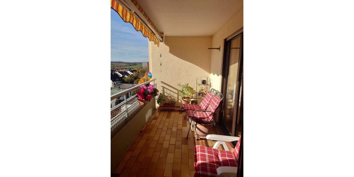 Etagenwohnung Ditzingen Hirschlanden - 3 Zimmer, 84 m&sup2;, 269.000&euro; | Angebot:24673317