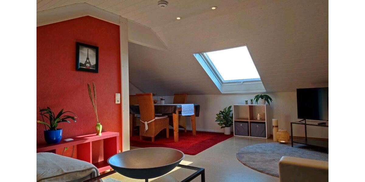 Dachgeschoßwohnung Schwieberdingen - 2.5 Zimmer, 55 m&sup2;, 1.150&euro; | Angebot:25660054