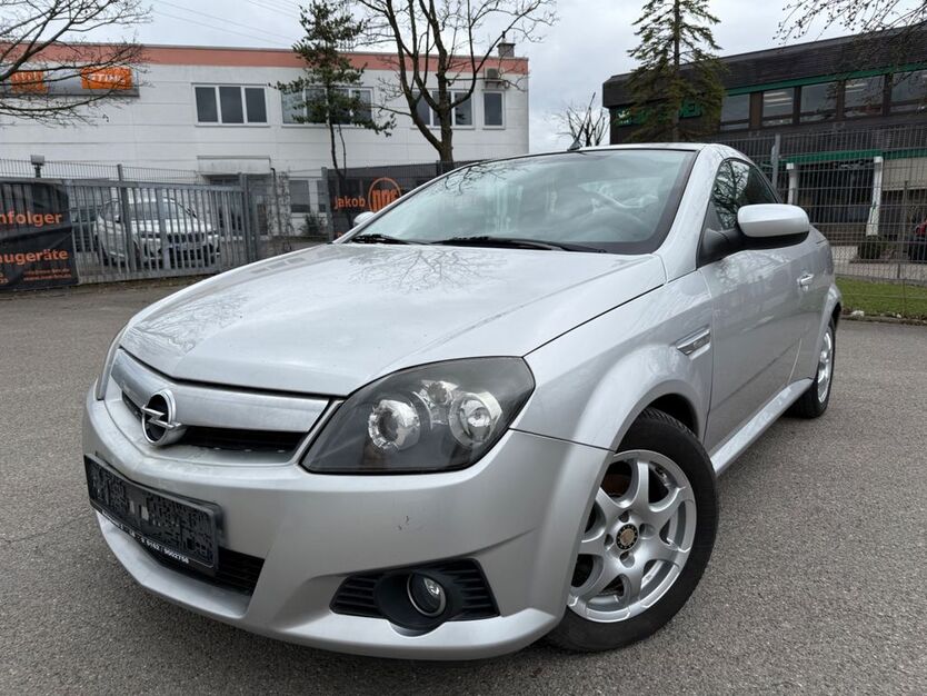 Opel Tigra 69.000 km 2.990 € MÖGLINGEN 71696