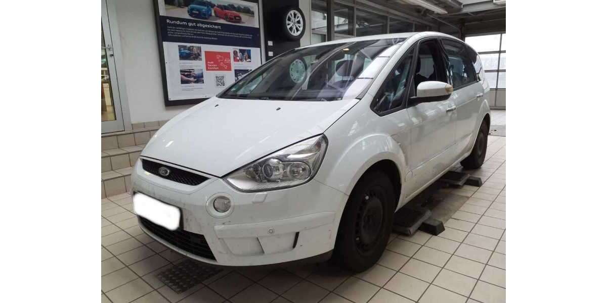 Ford S-Max 301.987 km 2.990 &euro; Holzgerlingen 71088