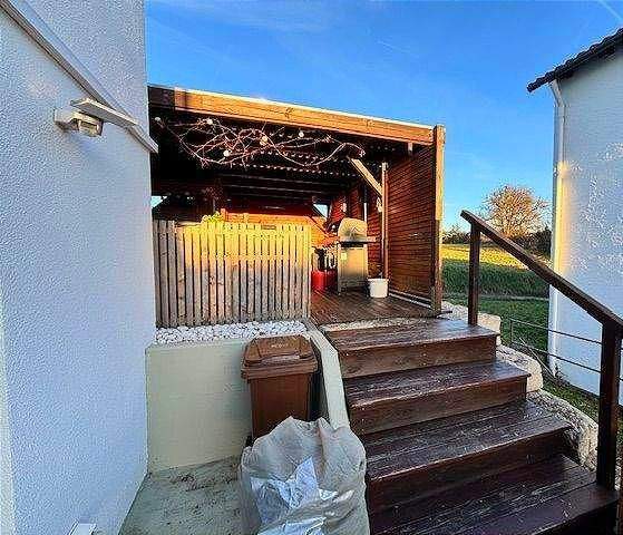 Doppelhaushälfte Korntal-Münchingen Münchingen - 6 Zimmer, 234 m&sup2;, 715.000&euro; | Angebot:25730172