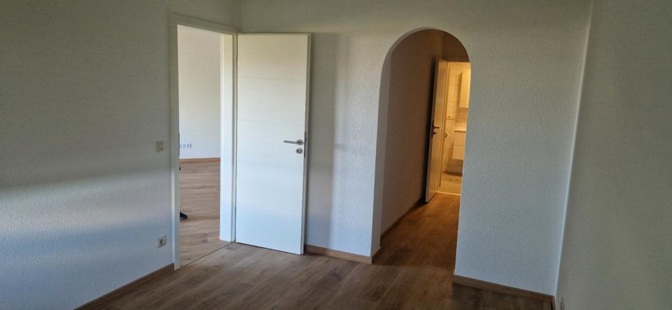 Etagenwohnung Pforzheim Eutingen - 2.5 Zimmer, 67 m&sup2;, 700&euro; | Angebot:27548704