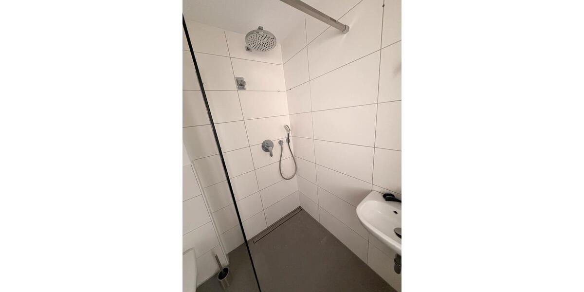 Etagenwohnung Stuttgart Zuffenhausen - 4 Zimmer, 86 m&sup2;, 1.400&euro; | Angebot:27591603