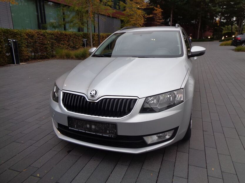 Skoda Octavia 219.000 km 7.700 € Stuttgart 70469
