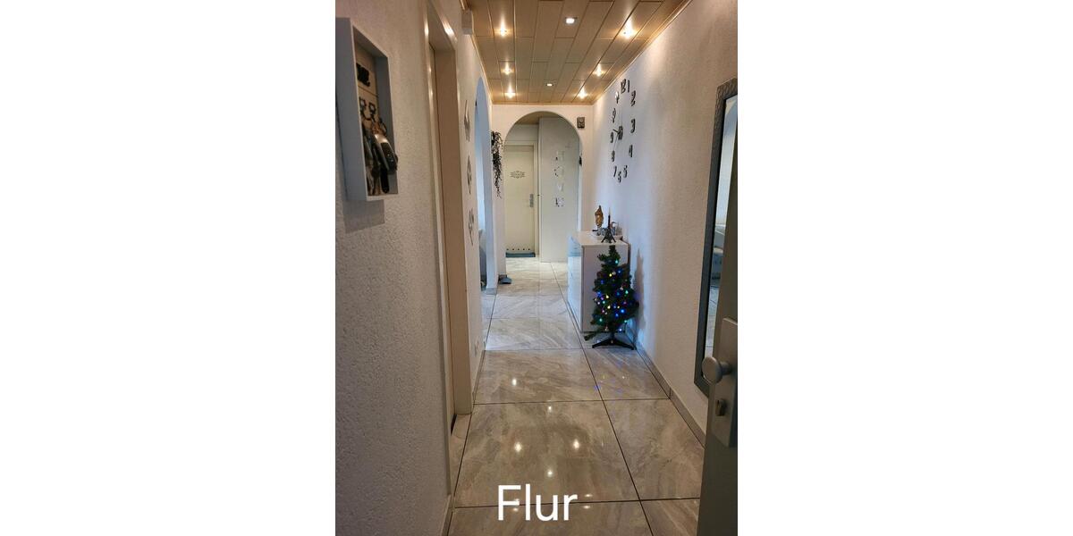 Erdgeschoßwohnung Stuttgart Luginsland - 3 Zimmer, 68 m&sup2;, 315.000&euro; | Angebot:24183897