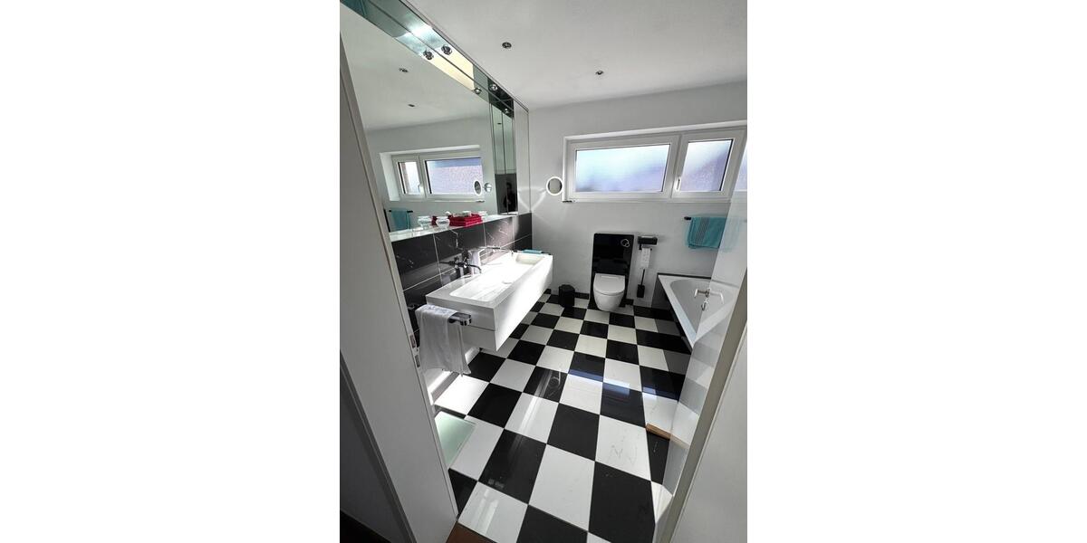 Einfamilienhaus Nürtingen - 4.5 Zimmer, 164 m&sup2;, 785.000&euro; | Angebot:27152978