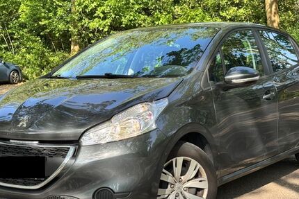 Peugeot 208 71.000 km 5.400 € Sindelfingen 71063