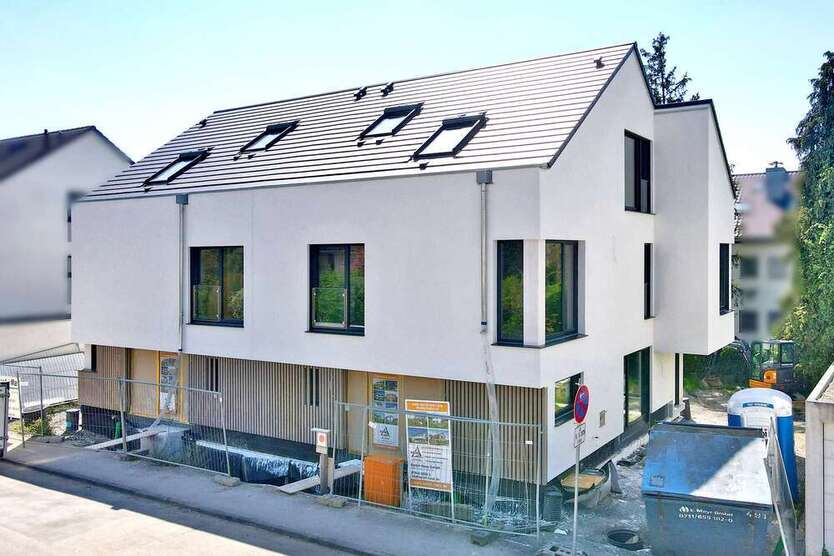 Haus zum Kaufen in Korntal 1.750.000 € 208 m²