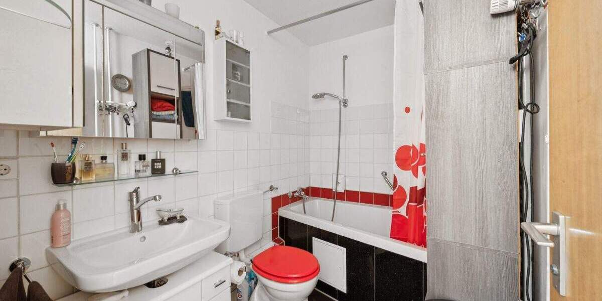 Etagenwohnung Ludwigsburg Eglosheim - 2 Zimmer, 64 m&sup2;, 219.000&euro; | Angebot:25802157