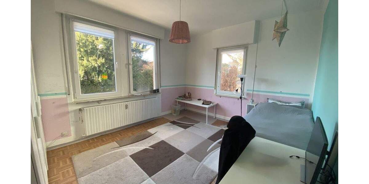 Etagenwohnung Kornwestheim - 5 Zimmer, 123 m&sup2;, 330.000&euro; | Angebot:24711698