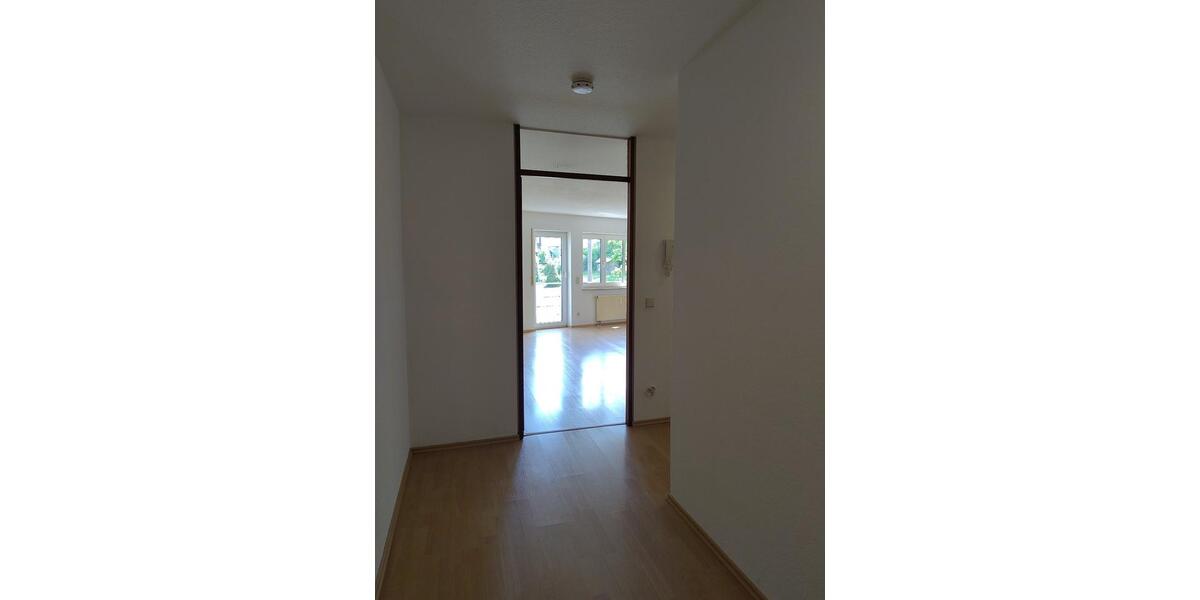 Etagenwohnung Esslingen am Neckar Hegensberg - 3 Zimmer, 77 m&sup2;, 330.000&euro; | Angebot:23648771