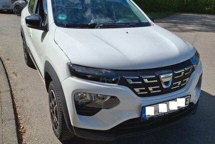Dacia Spring 30.493 km 9.290 &euro; Stuttgart 70569