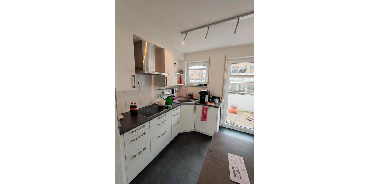 Etagenwohnung Esslingen am Neckar Hegensberg - 4 Zimmer, 90 m&sup2;, 1.270&euro; | Angebot:26477368