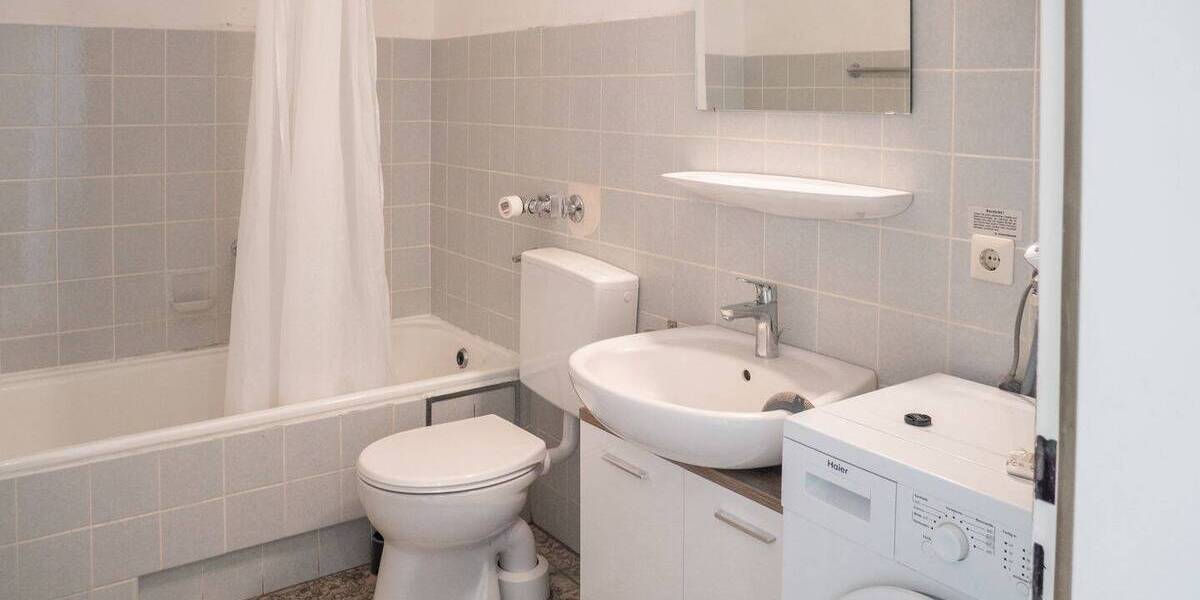 Etagenwohnung Sindelfingen Ost - 3 Zimmer, 37 m&sup2;, 124.500&euro; | Angebot:25984936