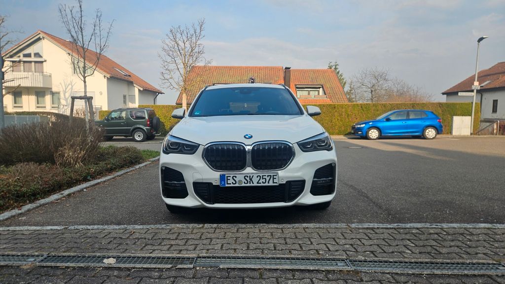 BMW X1 56.000 km 24.800 &euro; Leinfelden Echterdingen 70771