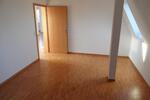 Dachgeschoßwohnung Stuttgart Lehen - 2.5 Zimmer, 109 m&sup2;, 1.670&euro; | Angebot:24493297