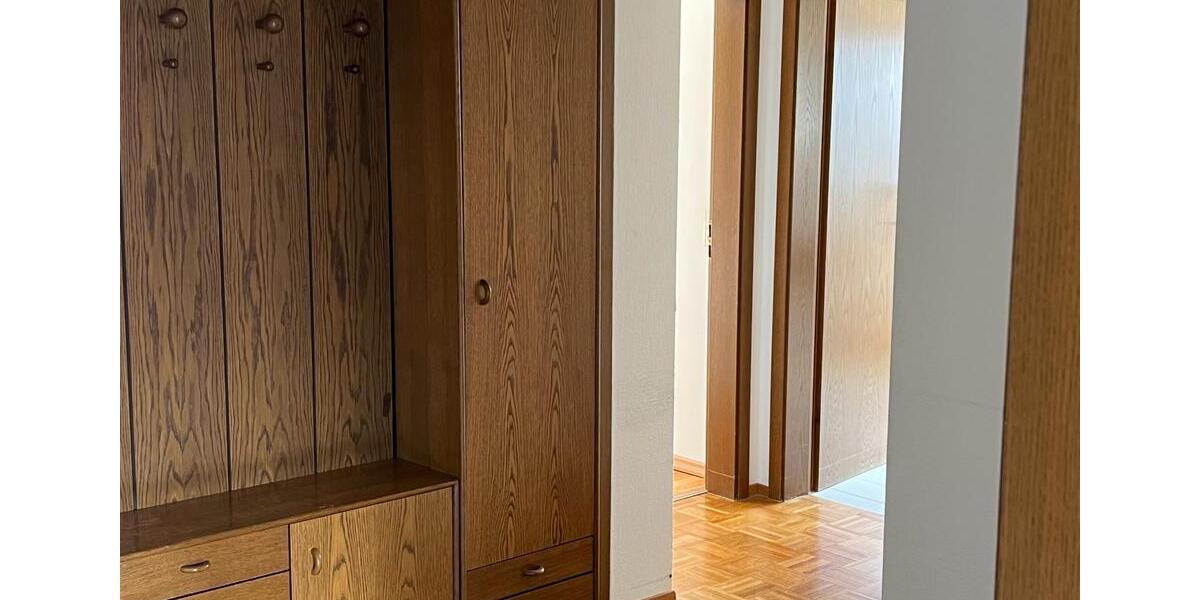 Bungalow Vaihingen an der Enz - 7 Zimmer, 190 m&sup2;, 625.000&euro; | Angebot:25980861