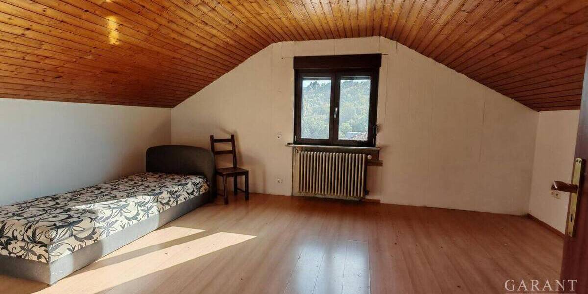 Doppelhaushälfte Niefern-Öschelbronn Niefern - 5 Zimmer, 194 m&sup2;, 430.000&euro; | Angebot:25707652