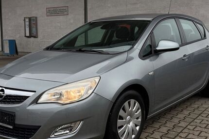 Opel Astra 178.000 km 3.900 € Weil im Schönbuch 71093