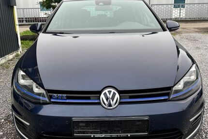 VW Golf 140.800 km 13.799 € Sindelfingen 71069
