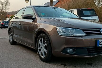VW Jetta 104.000 km 6.200 &euro; Ostfildern 73760