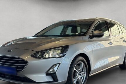 Ford Focus 69.641 km 16.490 € Tübingen 72072