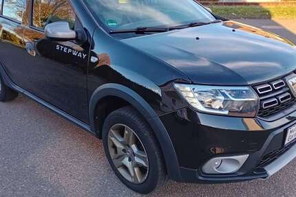 Dacia Sandero 95.400 km 9.985 € Holzgerlingen 71088