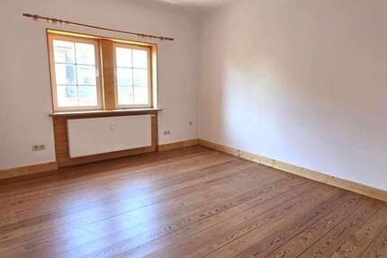 Wohnung Pforzheim Nordstadt - 2.5 Zimmer, 65 m&sup2;, 650&euro; | Angebot:27667160