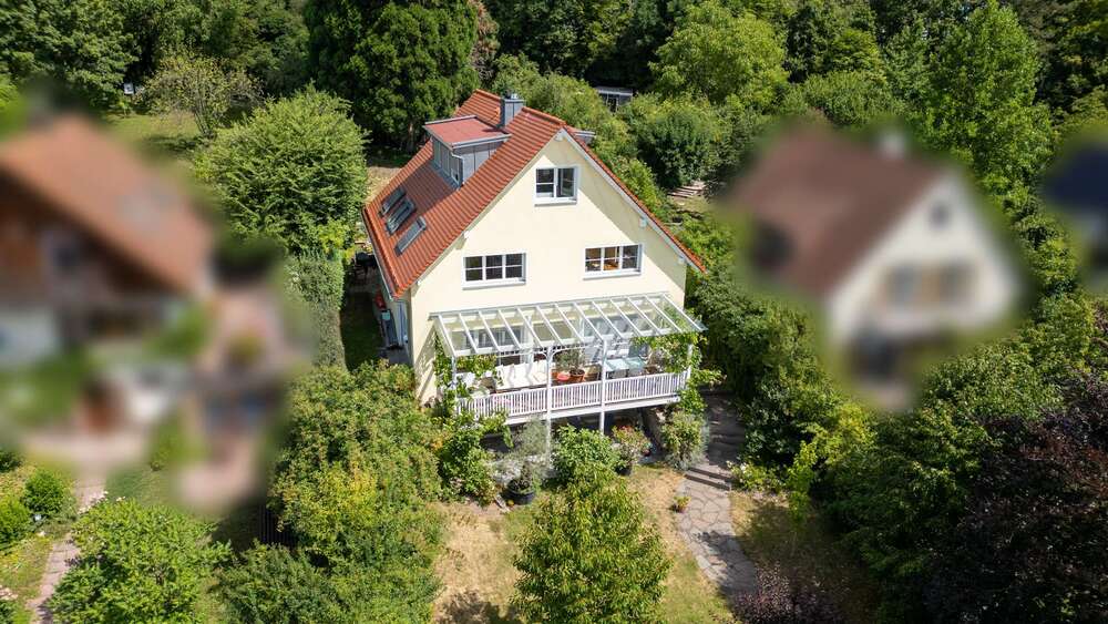 Haus zum Mieten in Weilimdorf 4.900 € 274 m² 7.5 zimmer
