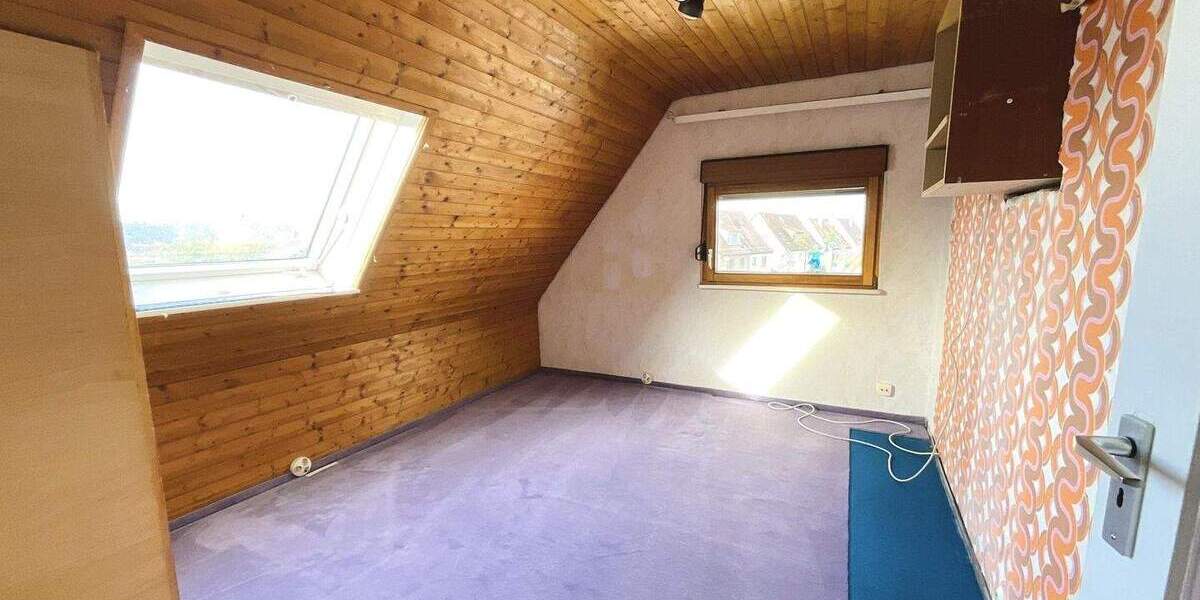 Doppelhaushälfte Stuttgart Luginsland - 5 Zimmer, 110 m&sup2;, 400.000&euro; | Angebot:25679818