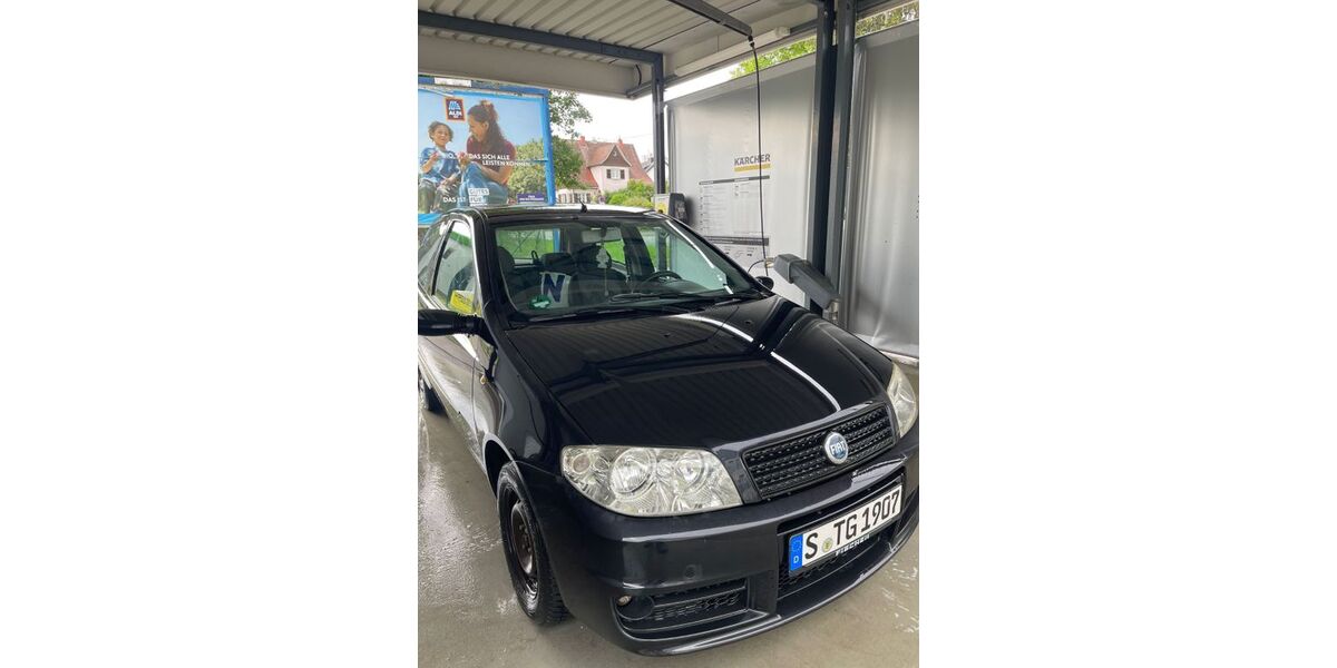 Fiat Punto 198.000 km 950 &euro; Stuttgart 70378