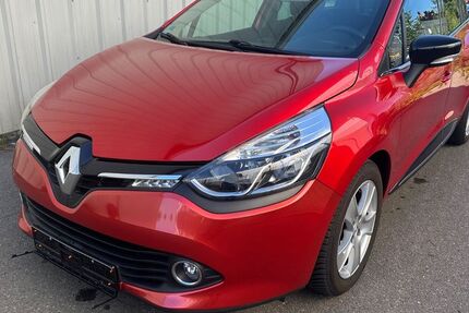 Renault Clio 24.000 km 7.990 &euro; Böblingen 71034