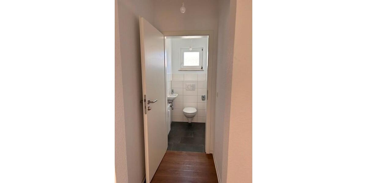 Etagenwohnung Esslingen am Neckar Pliensauvorstadt - 3 Zimmer, 67 m&sup2;, 743&euro; | Angebot:25491527