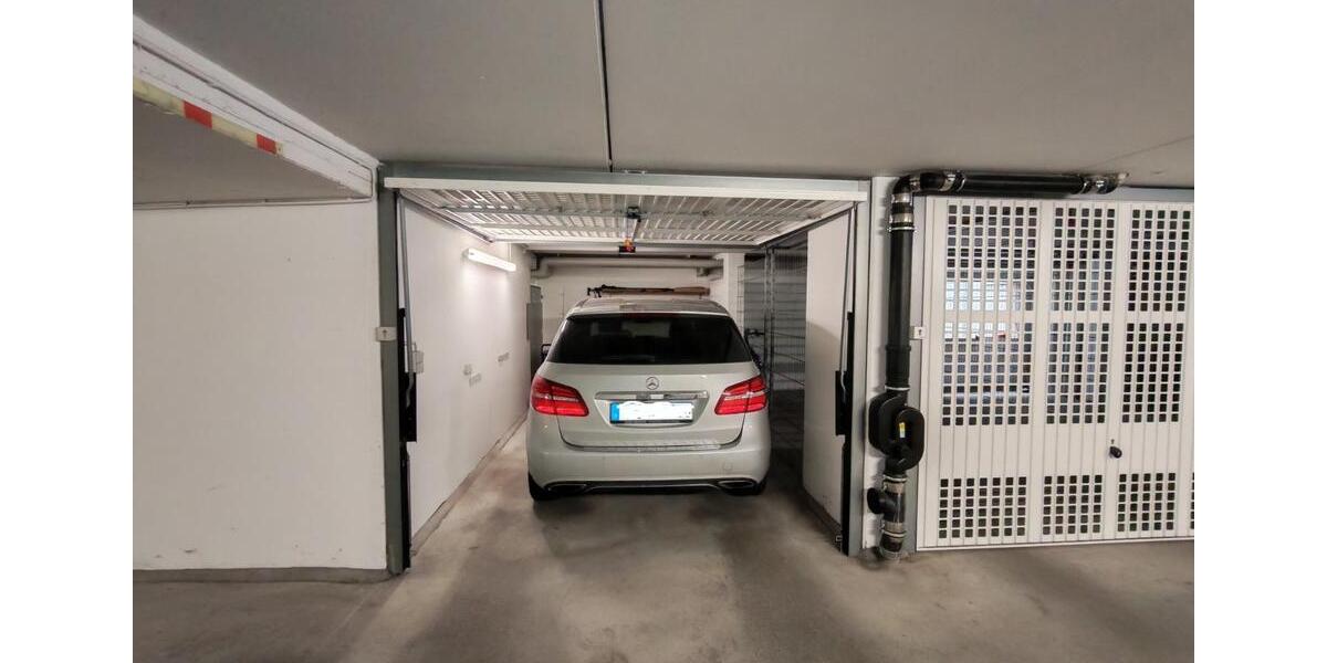 Etagenwohnung Esslingen am Neckar Hegensberg - 4 Zimmer, 90 m&sup2;, 1.200&euro; | Angebot:25959556