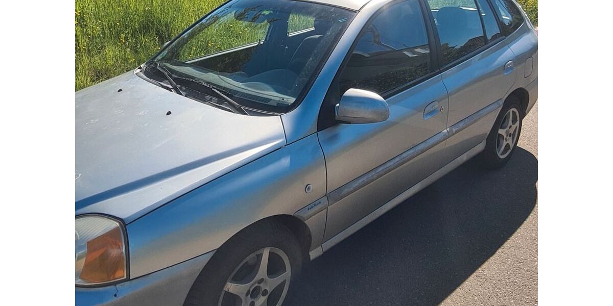 Kia Rio 101.000 km 750 &euro; Esslingen am Neckar 73733