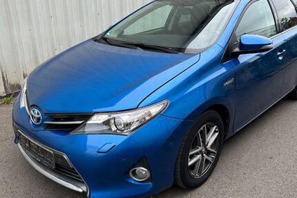 Toyota Auris 125.000 km 8.990 &euro; Böblingen 71034