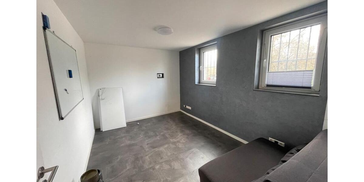 Gewerbeobjekt Sindelfingen Darmsheim - 1.500&euro; | Angebot:25959001