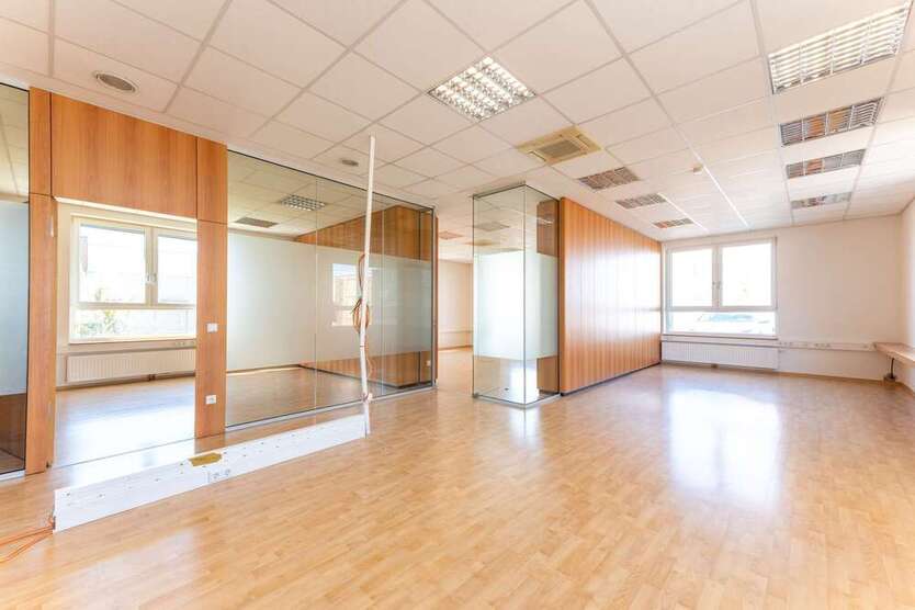 Büro in Nagold 1.590 € 212 m²
