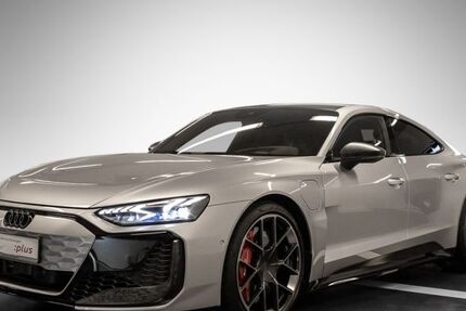 Audi RS e-tron GT 6.077 km 139.920 € Böblingen 71034