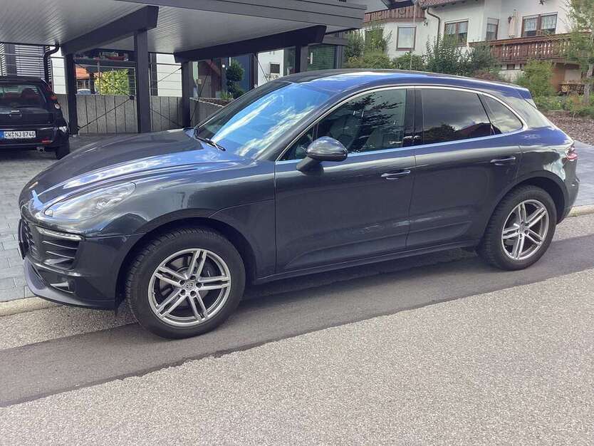 Porsche Macan 67.500 km 42.900 € Bad Liebenzell 75378