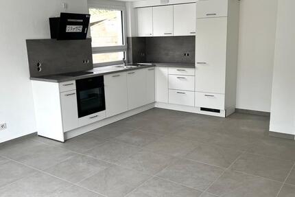 Wohnung Esslingen am Neckar Hegensberg - 2 Zimmer, 48 m&sup2;, 990&euro; | Angebot:26581369