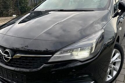 Opel Astra 123.000 km 9.980 € Holzgerlingen 71088