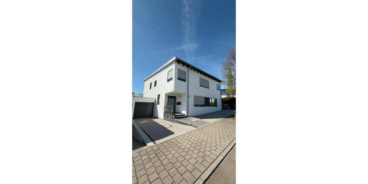 Einfamilienhaus Nürtingen - 9 Zimmer, 272 m&sup2;, 1.695.000&euro; | Angebot:26326414