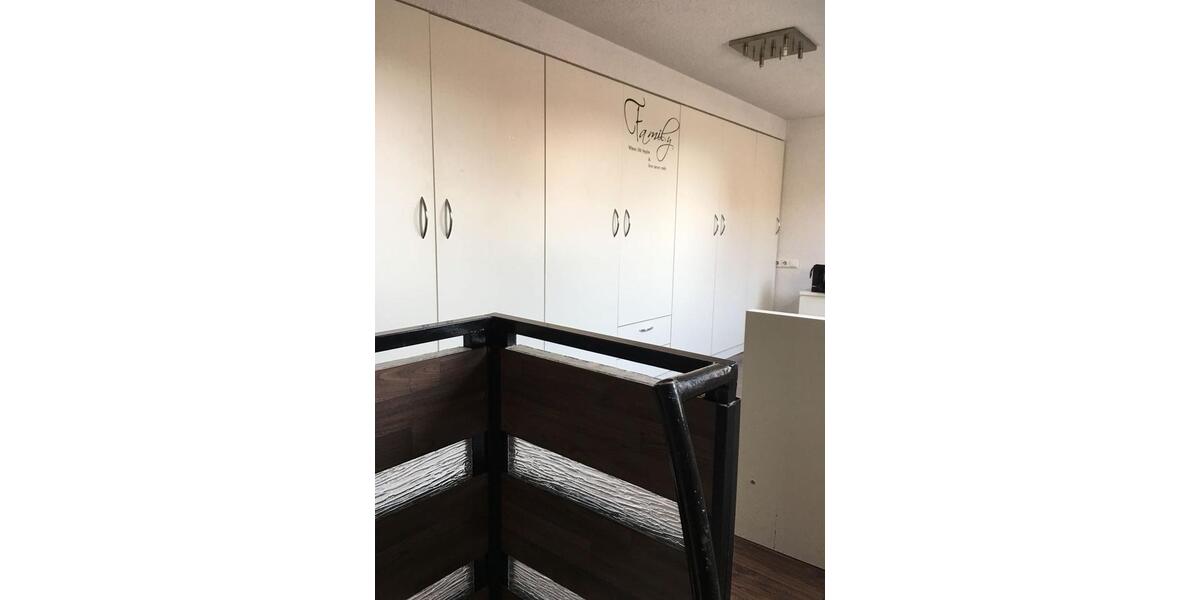 Doppelhaushälfte Ludwigsburg - 6 Zimmer, 173 m&sup2;, 479.000&euro; | Angebot:26204330