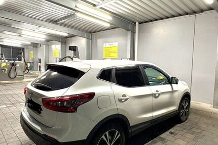 Nissan Qashqai 143.000 km 13.900 € Ludwigsburg 71640