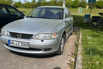 Opel Vectra 89.900 km 3.200 &euro; FELLBACH 70734