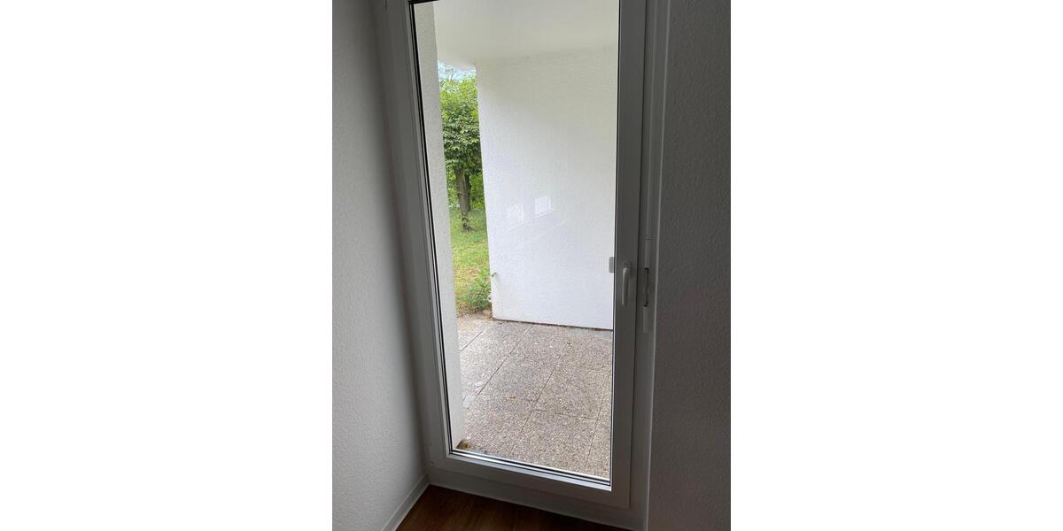 Erdgeschoßwohnung Esslingen am Neckar Oberesslingen - 1 Zimmer, 28 m&sup2;, 394&euro; | Angebot:25883397