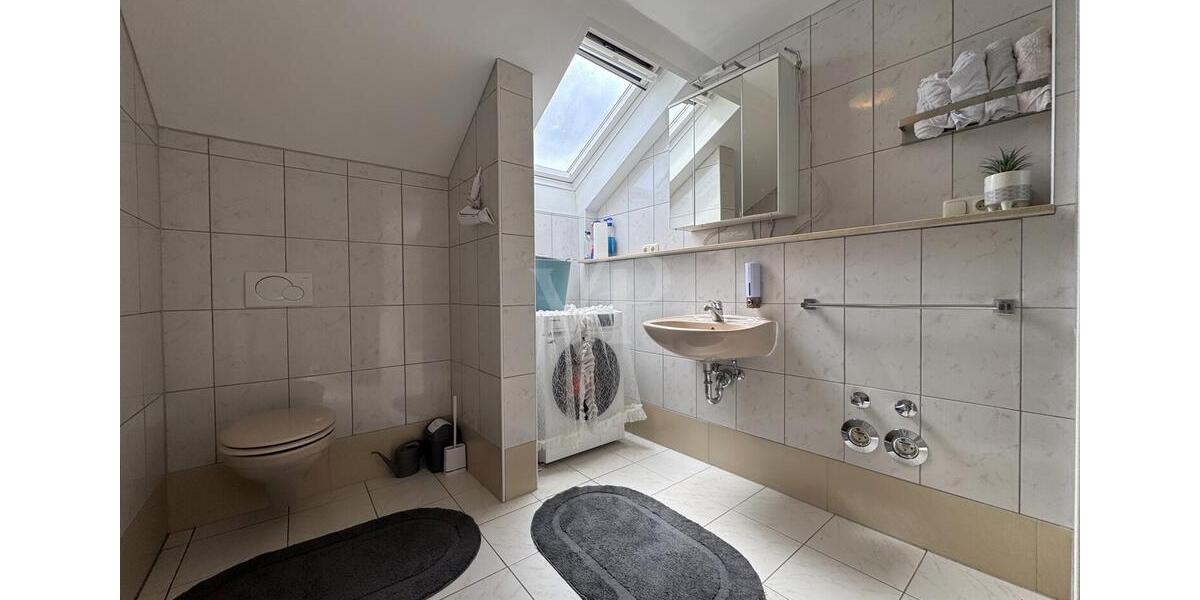 Dachgeschoßwohnung Pforzheim Büchenbronn - 4 Zimmer, 110 m&sup2;, 1.150&euro; | Angebot:26477068