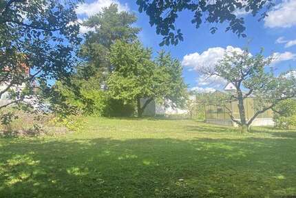 Grundstück zu verkaufen in Korntal 625.000 € 621 m²